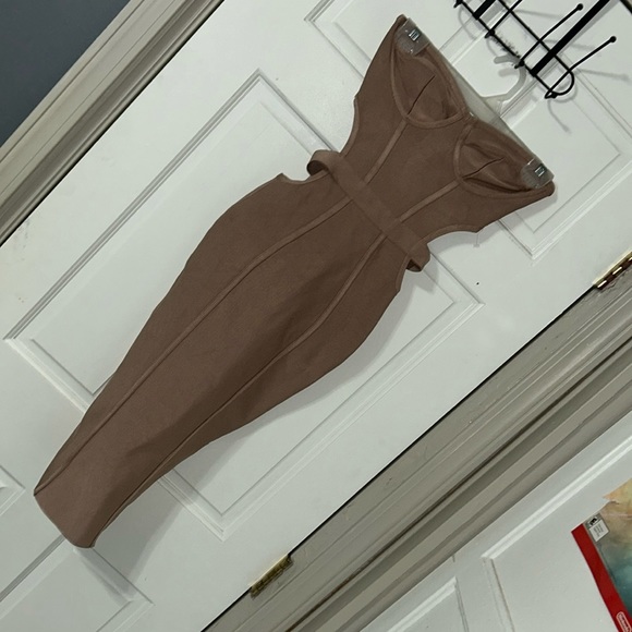 House of CB London Bandage Dress - Picture 1 of 11